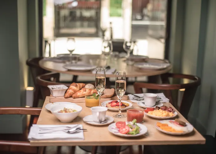 Da Baixa מלון 4*